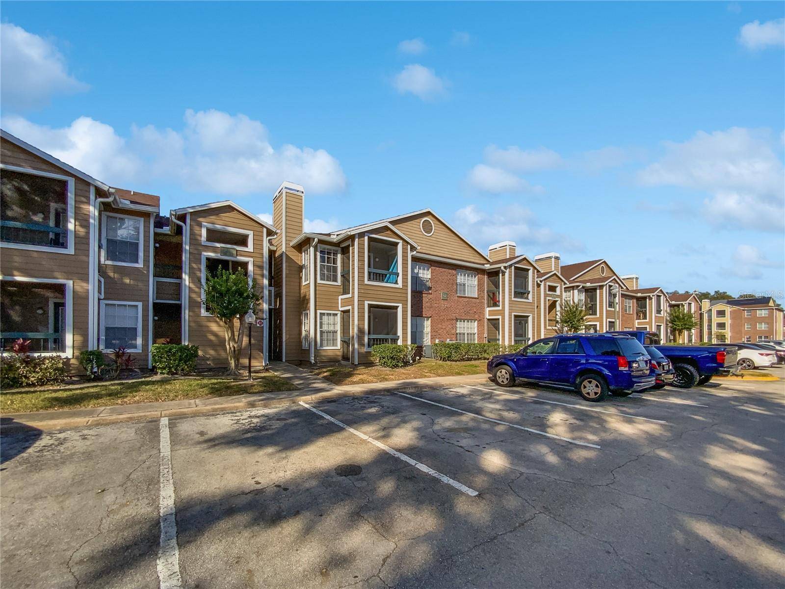 4350 PERKINSHIRE LN #111, Orlando, FL 32822