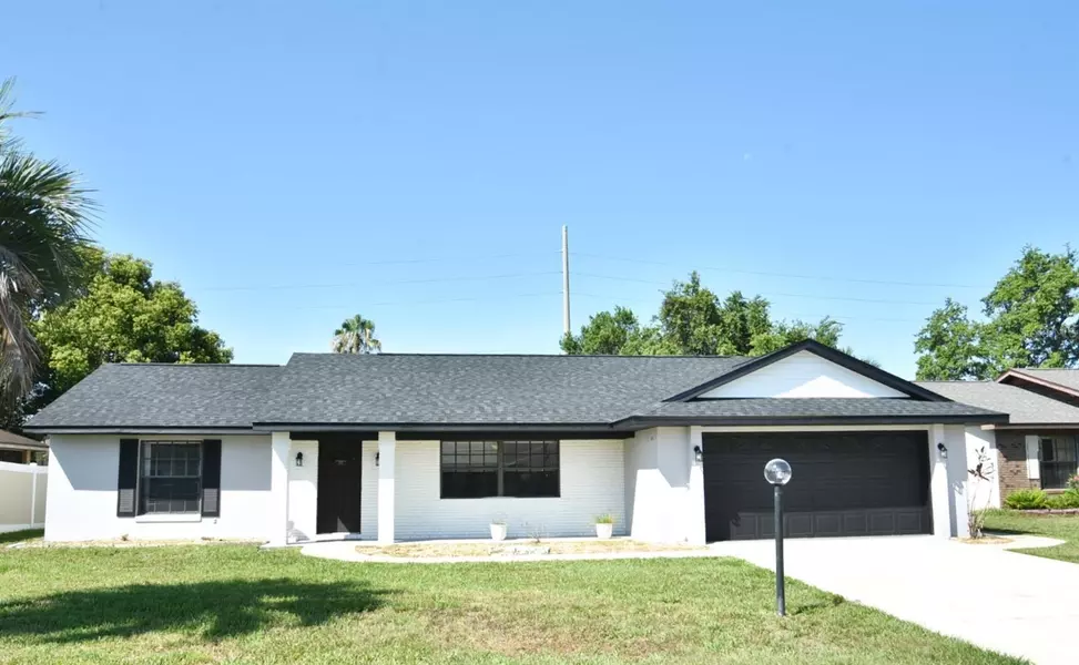 1374 WOODBINE AVE, Deltona, FL 32725