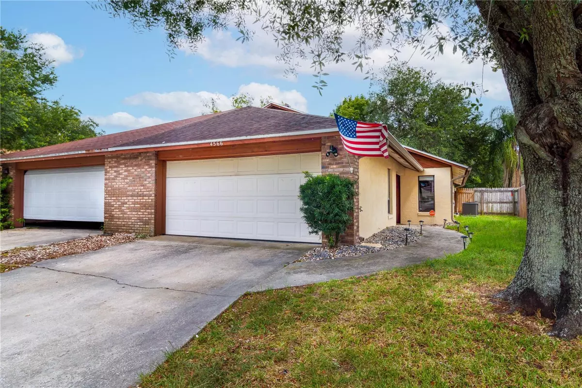 Orlando, FL 32808,4566 HERITAGE OAK DR
