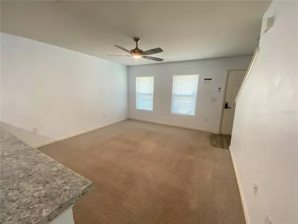 Poinciana, FL 34759,204 GLADIOLA CT