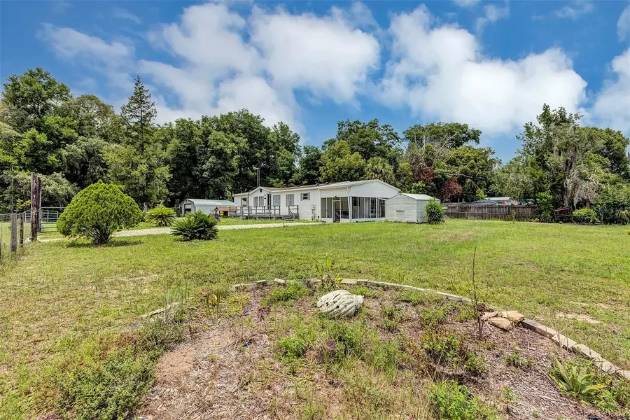 25035 CASTLE ST, Paisley, FL 32767