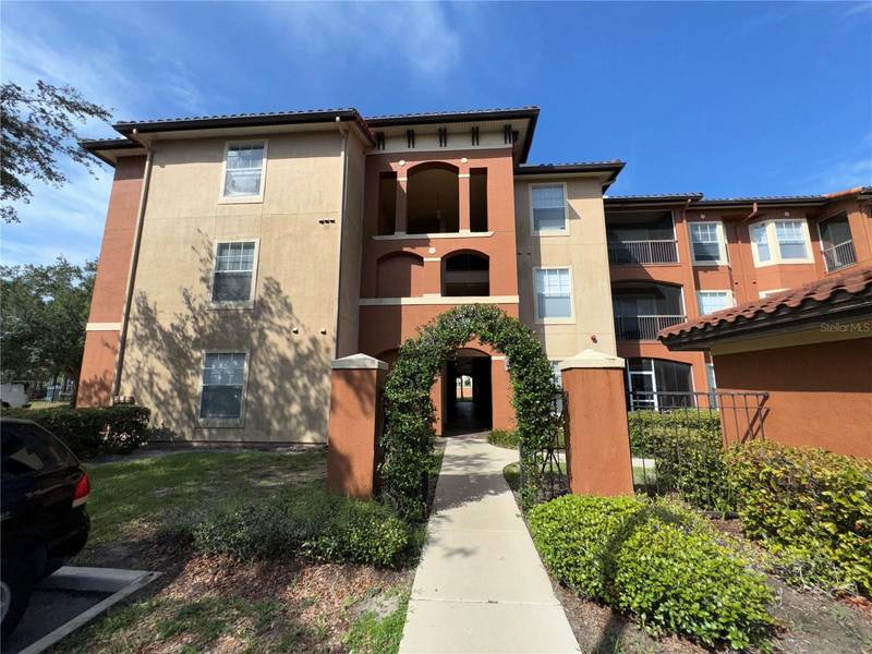 5560 METROWEST BLVD #3-204, Orlando, FL 32811