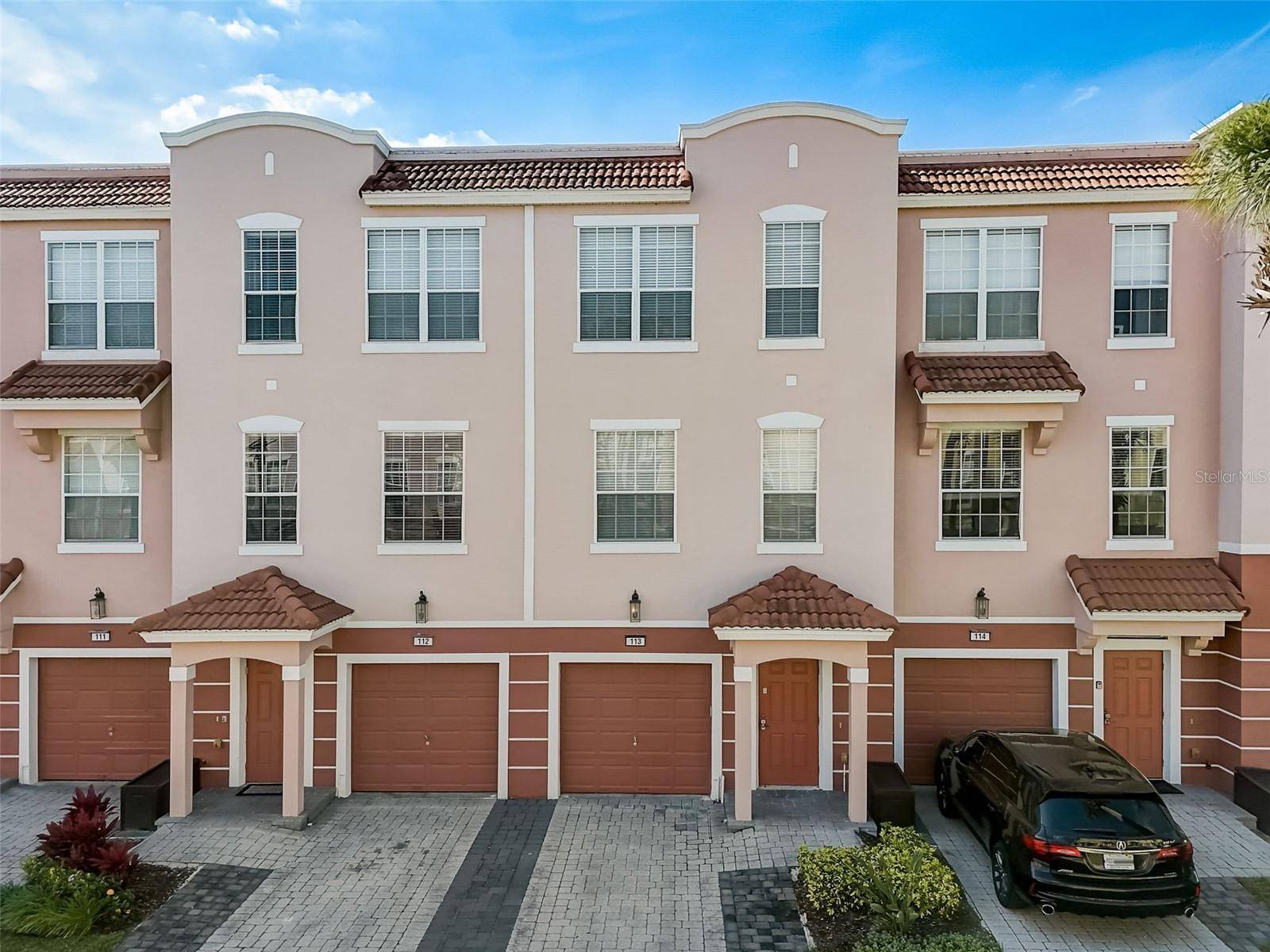 8013 COOL BREEZE DR #113, Orlando, FL 32819