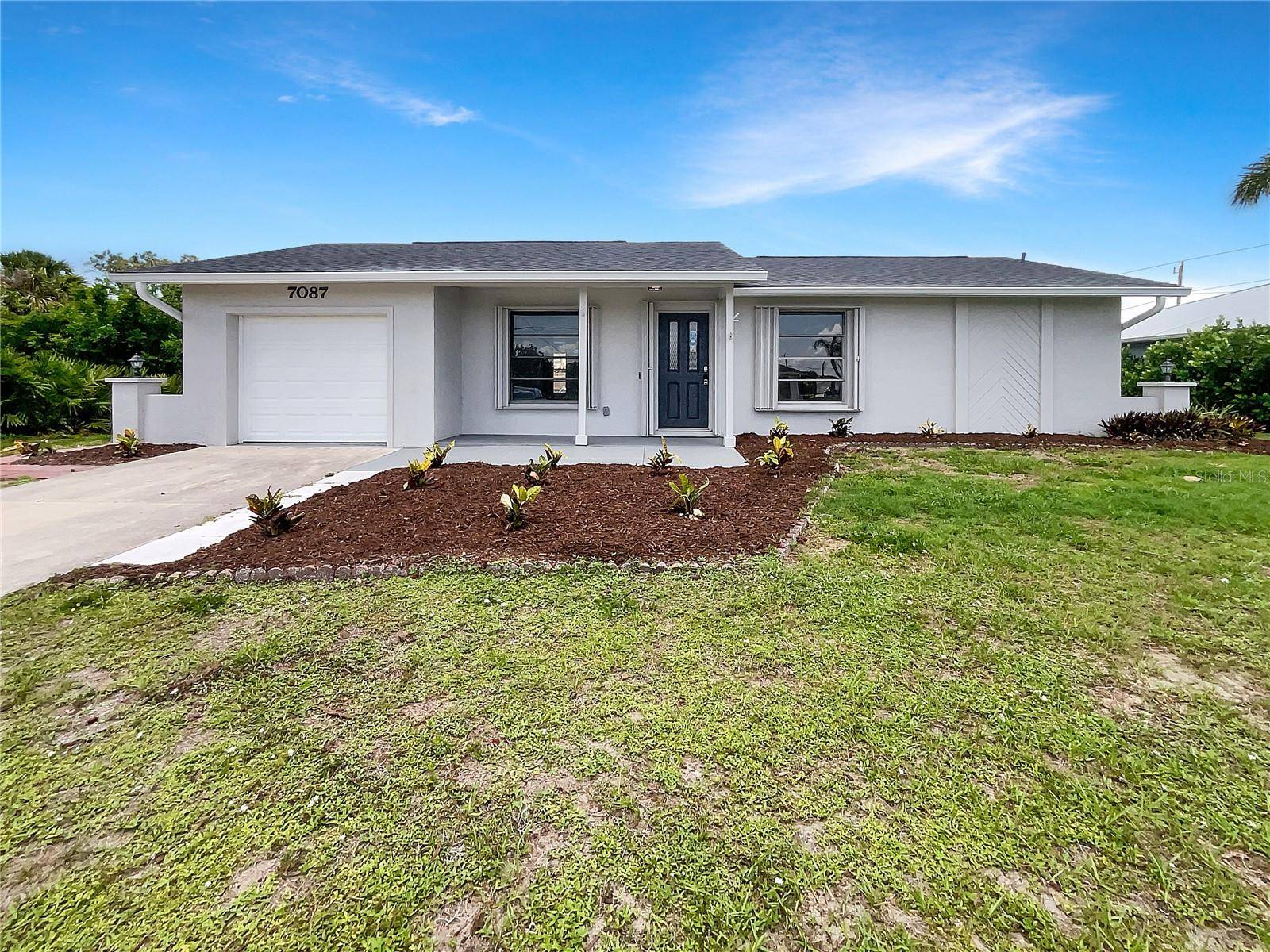 7087 SPINNAKER BLVD, Englewood, FL 34224