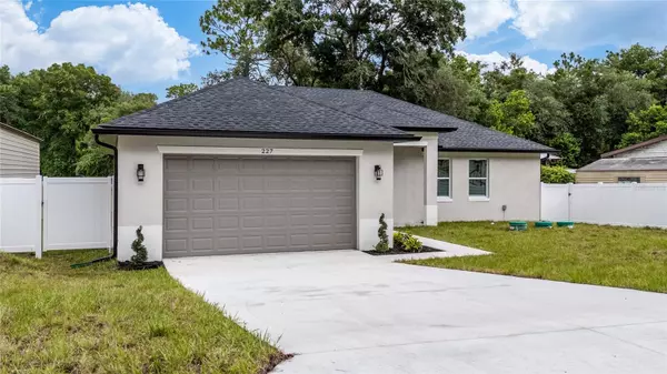 Orange City, FL 32763,227 W FERN DR