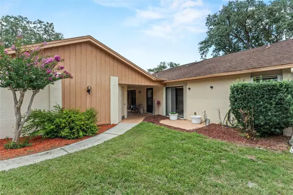 Winter Springs, FL 32708,911 CYPRESSWOOD CT