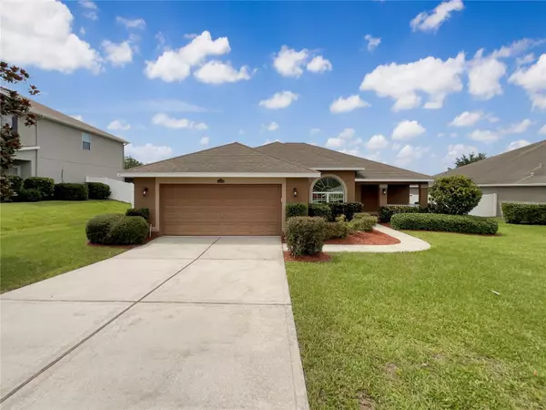 3054 CHAVEZ AVE, Clermont, FL 34715