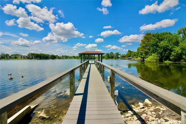 Altamonte Springs, FL 32701,437 OAK HAVEN DR #437