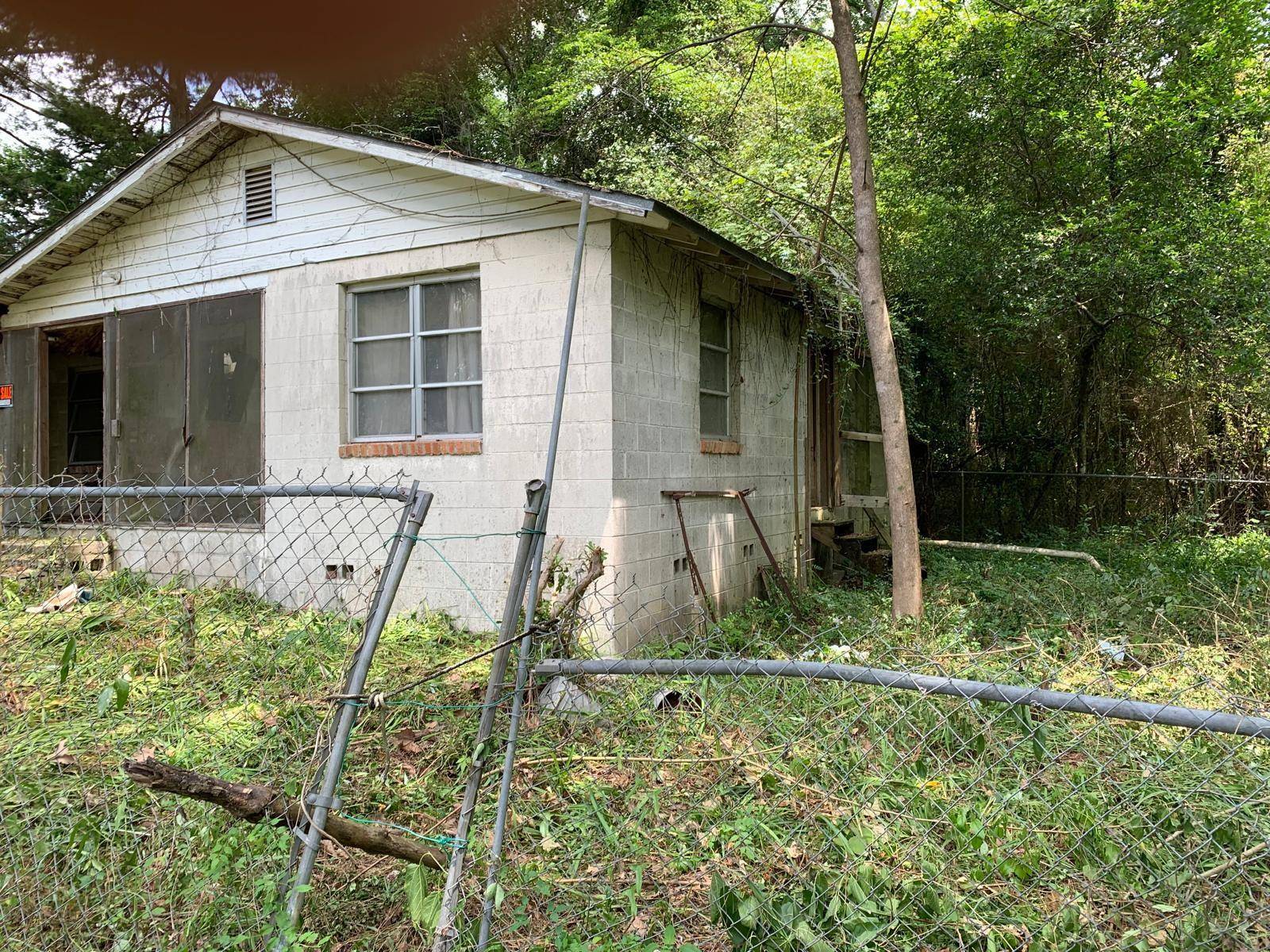 506 13TH AVE E, Havana, FL 32333