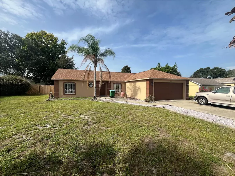 3223 CRESTWOOD FOREST DR, Deltona, FL 32725