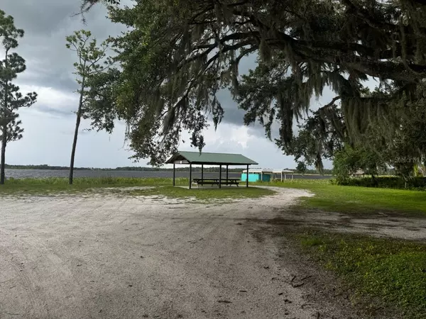 Sebring, FL 33875,2246 COUNTRYHAVEN LN