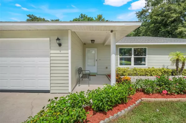 1648 LOUIS DR, Kissimmee, FL 34758