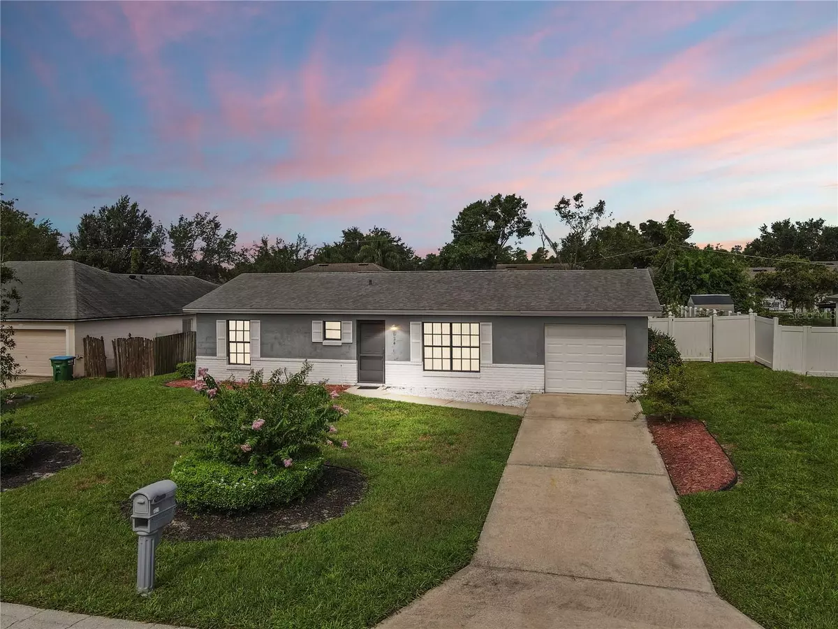 Deltona, FL 32738,624 HOLBROOK AVE