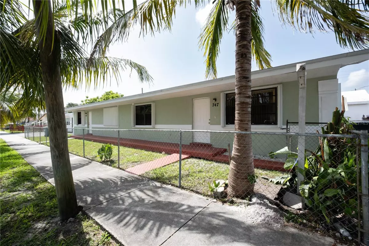 Dania Beach, FL 33004,745 SW 5TH ST #1-2