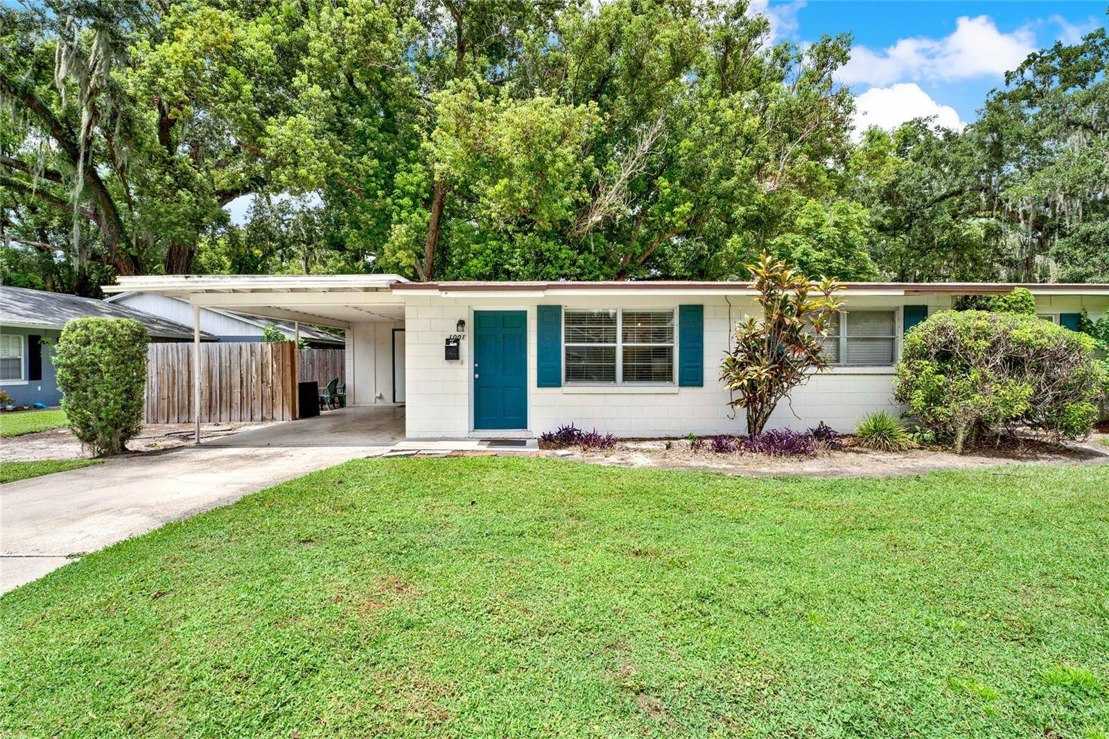 800 N WESTMORELAND DR, Orlando, FL 32804