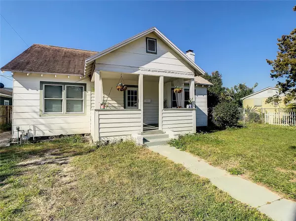 2112 LUCERNE TER,  Orlando,  FL 32806