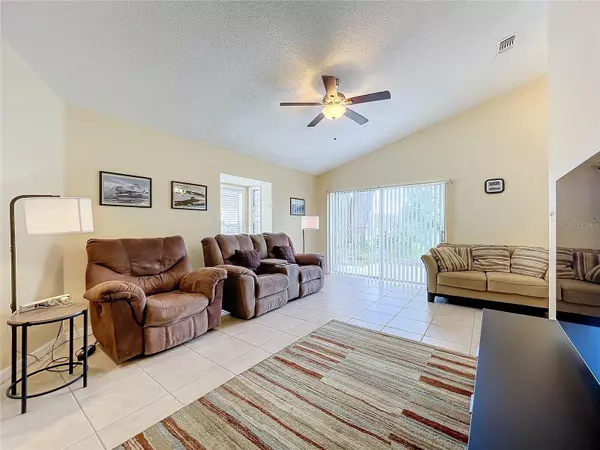 Orlando, FL 32837,2760 WHISPER LAKES CLUB CIR