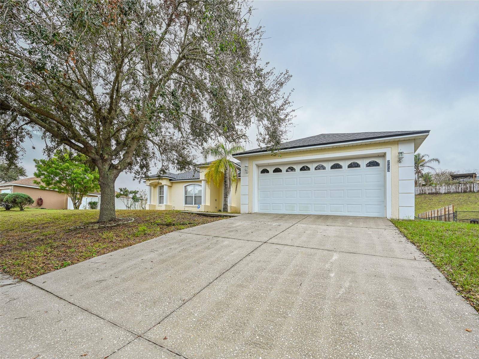 223 MAGELLAN CIR, Minneola, FL 34715