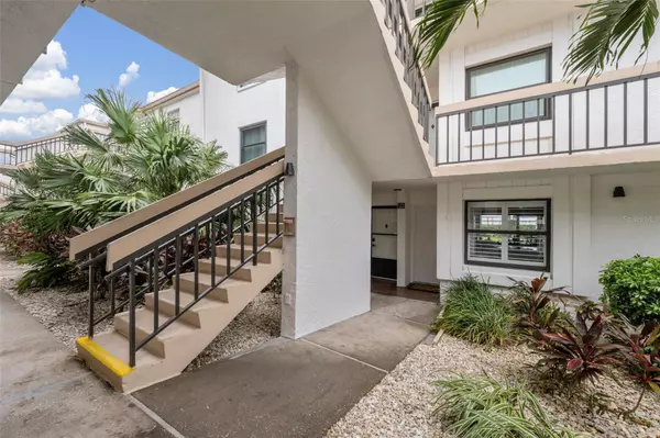 6265 SUN BLVD #114, St Petersburg, FL 33715