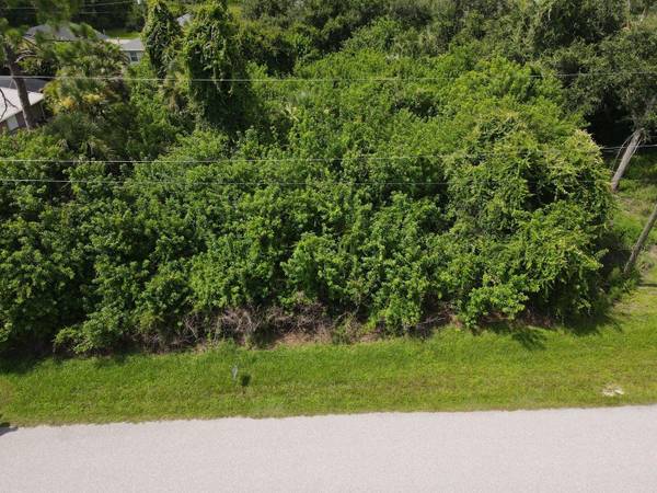 392 ALBATROSS RD, Rotonda West, FL 33947
