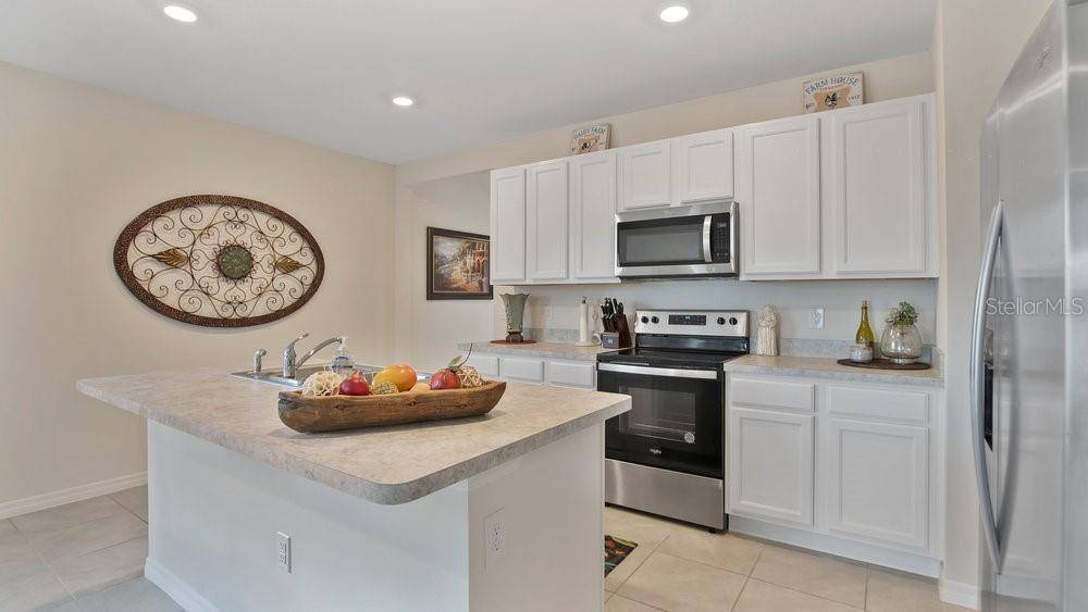 Tavares, FL 32778,3047 TANSY ST
