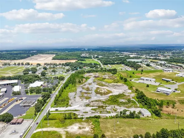 1400 THOMAS AVE, Leesburg, FL 34748