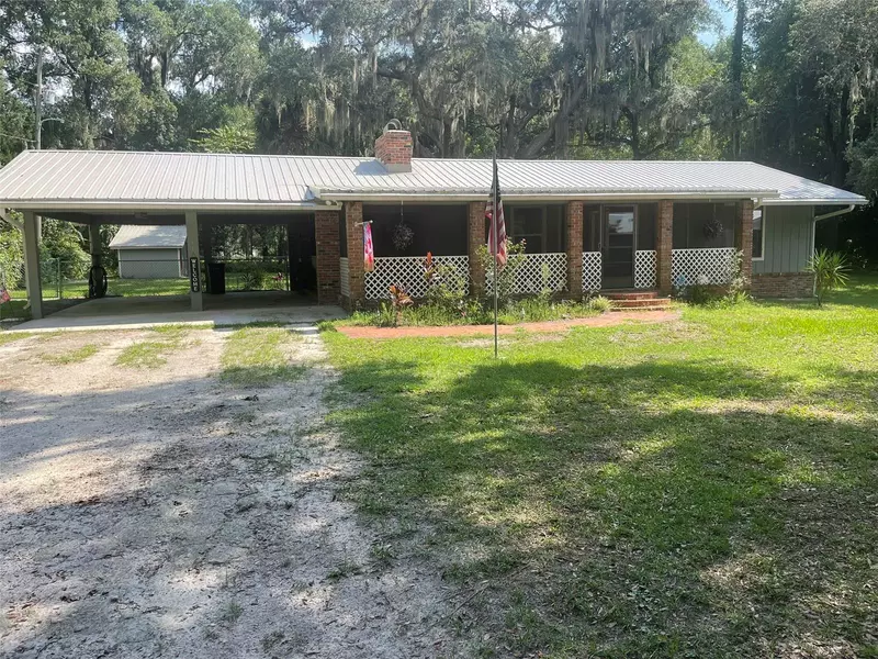 3311 CRILL AVE, Palatka, FL 32177