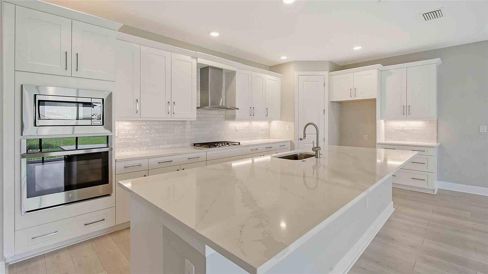Lakewood Ranch, FL 34211,4910 CAROVA WAY