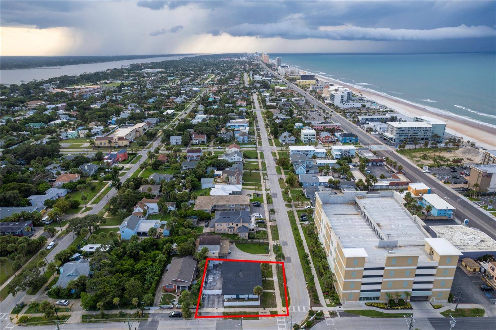 701 N GRANDVIEW AVE, Daytona Beach, FL 32118
