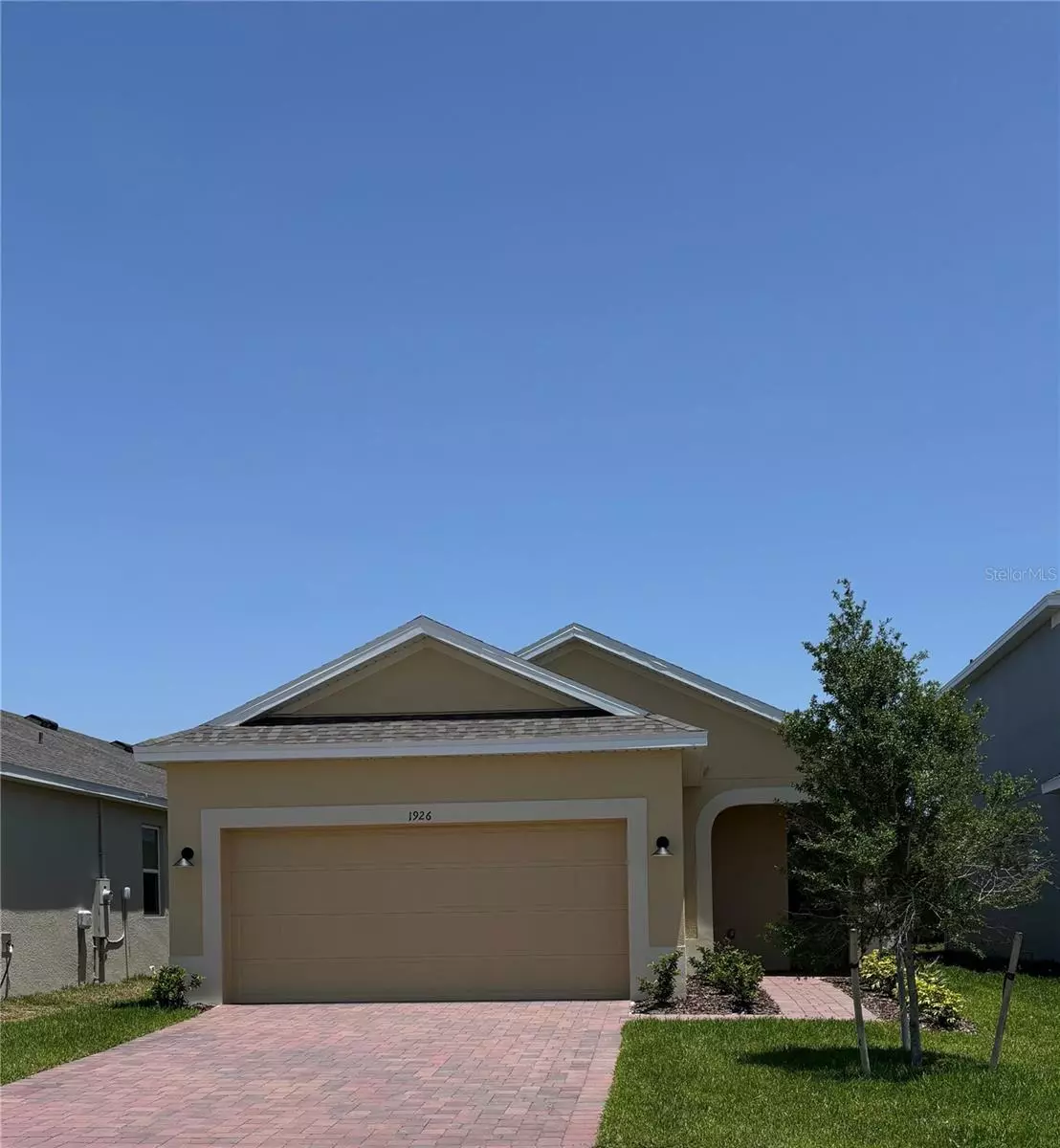 Groveland, FL 34736,1926 CHURCH LAKE ST