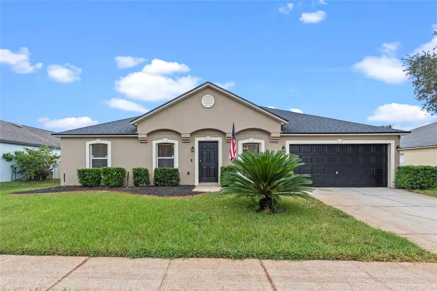 306 VELVETEEN PL, Chuluota, FL 32766