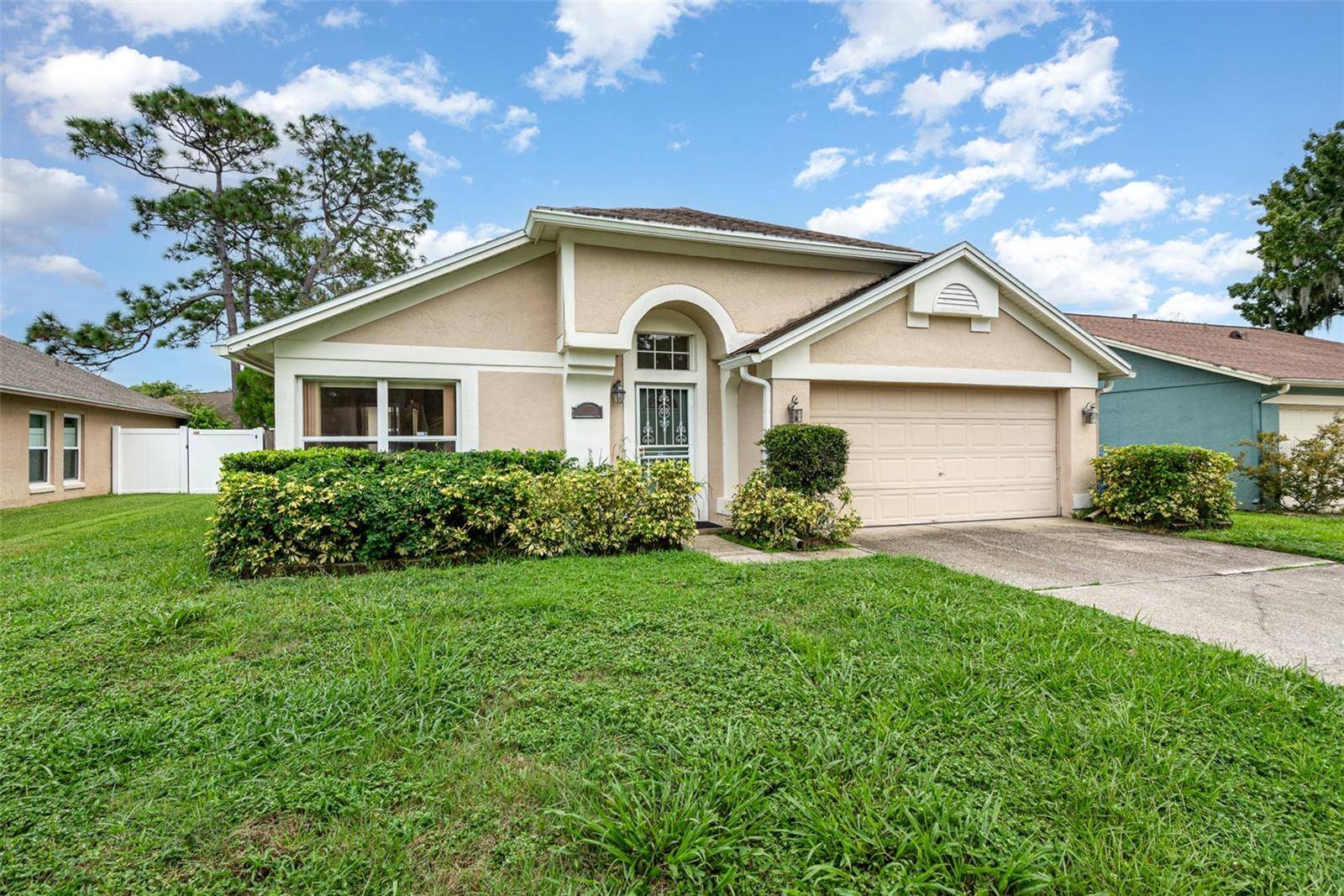 1611 SAND KEY CIR, Oviedo, FL 32765