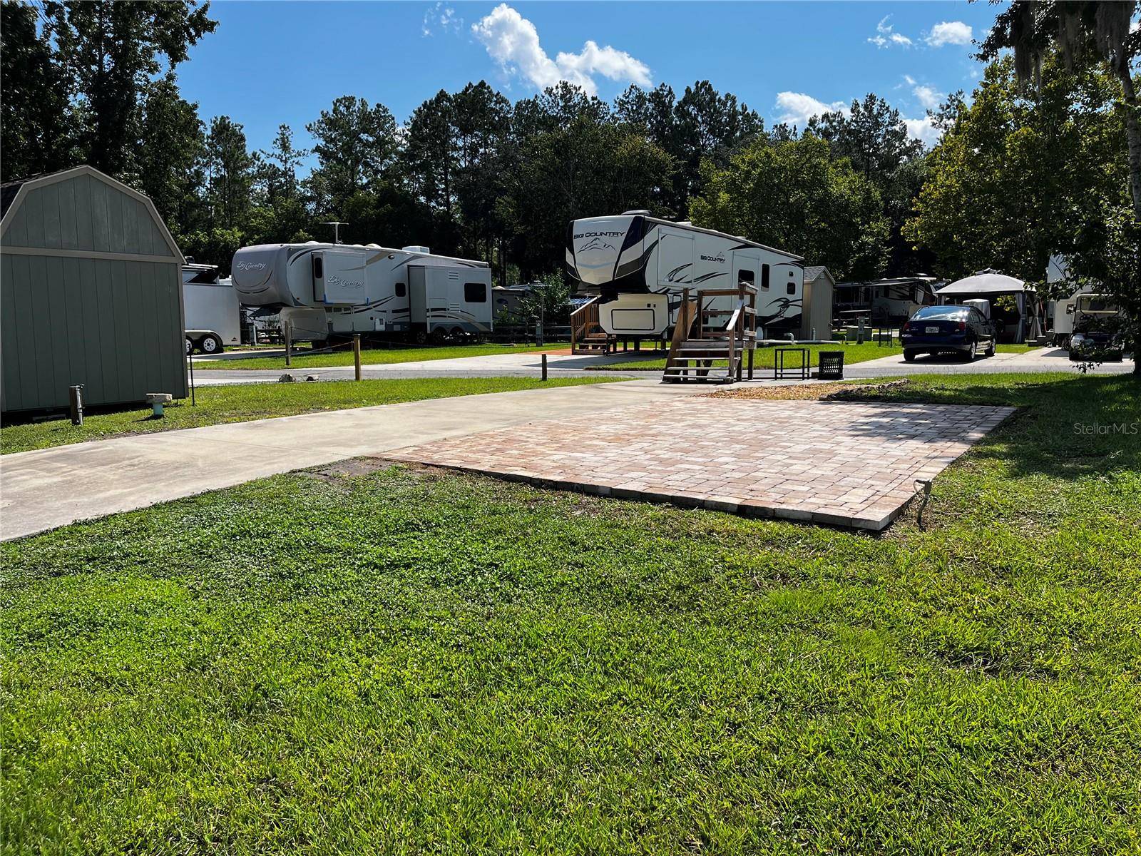 Silver Springs, FL 34488,2856 NE 104TH AVE