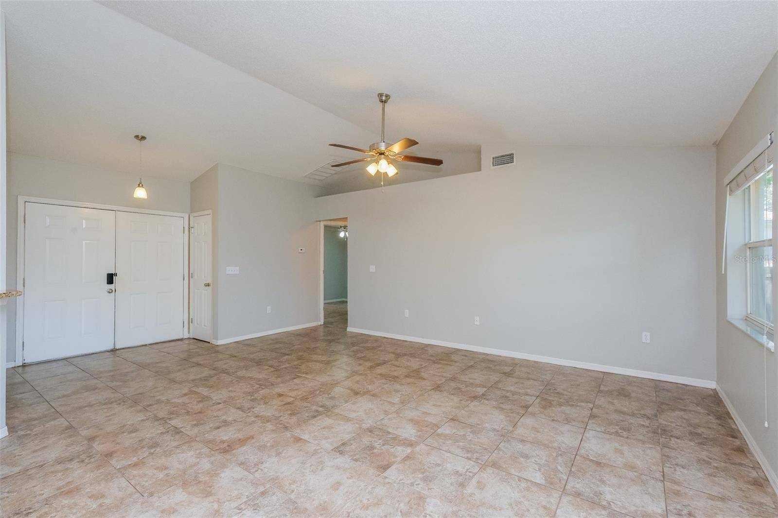 Lakeland, FL 33810,8125 OAKHURST BLVD