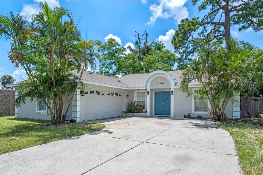 5746 S LOCKWOOD RIDGE RD, Sarasota, FL 34231