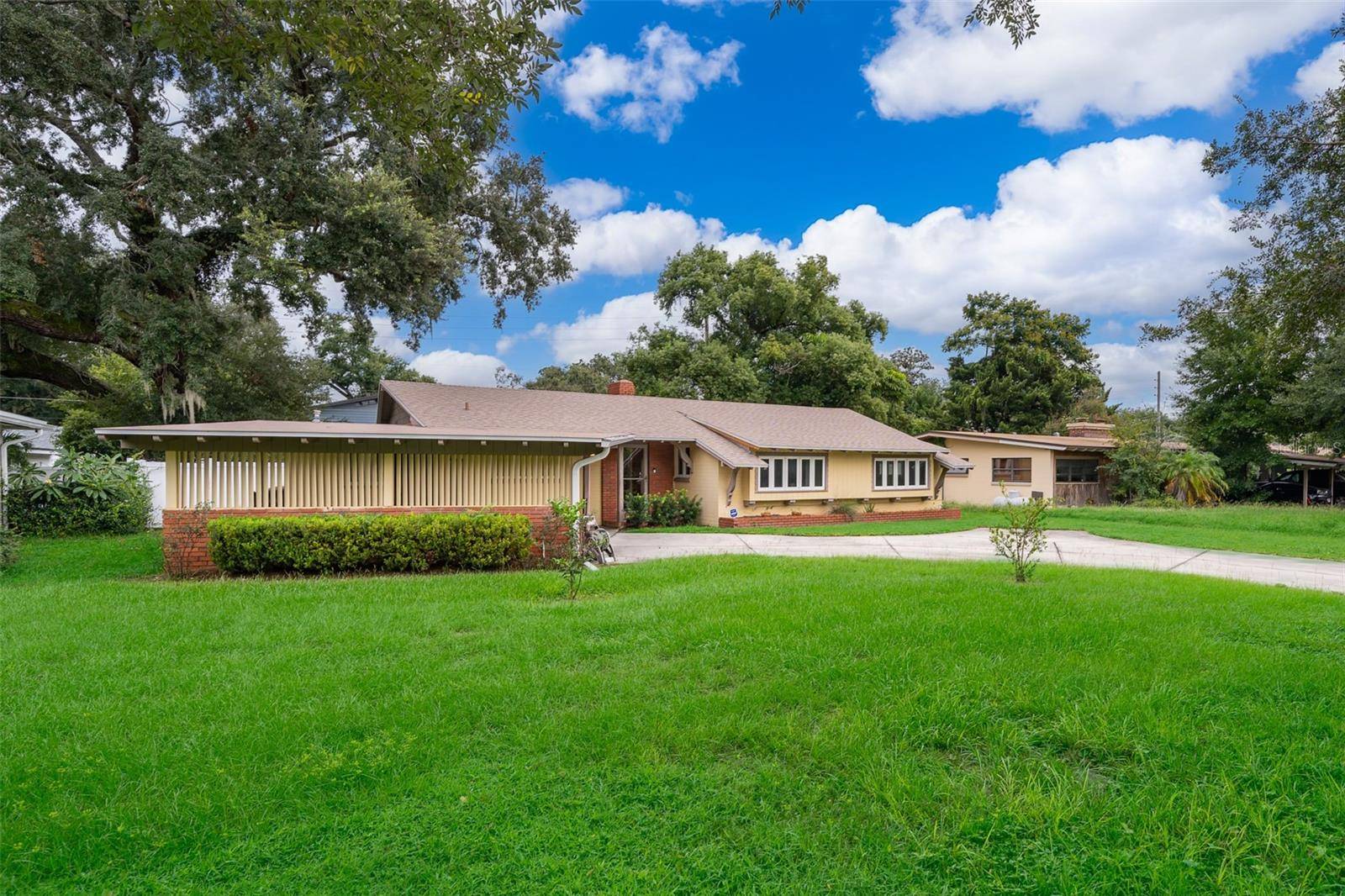 1703 CURRY FORD RD,  Orlando,  FL 32806