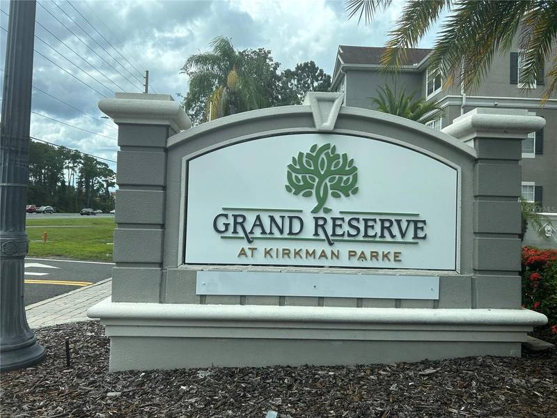 3379 S KIRKMAN RD #1027, Orlando, FL 32811