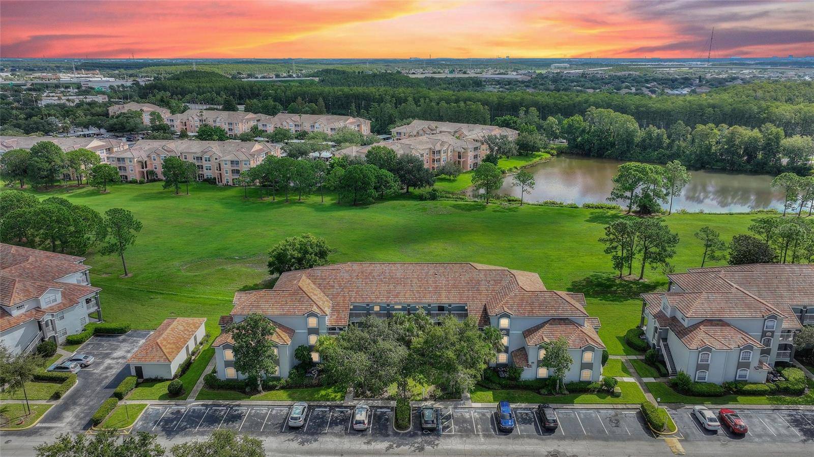 14037 FAIRWAY ISLAND DR #233, Orlando, FL 32837