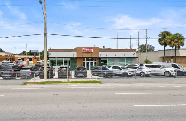 Orlando, FL 32808,5047 W COLONIAL DR