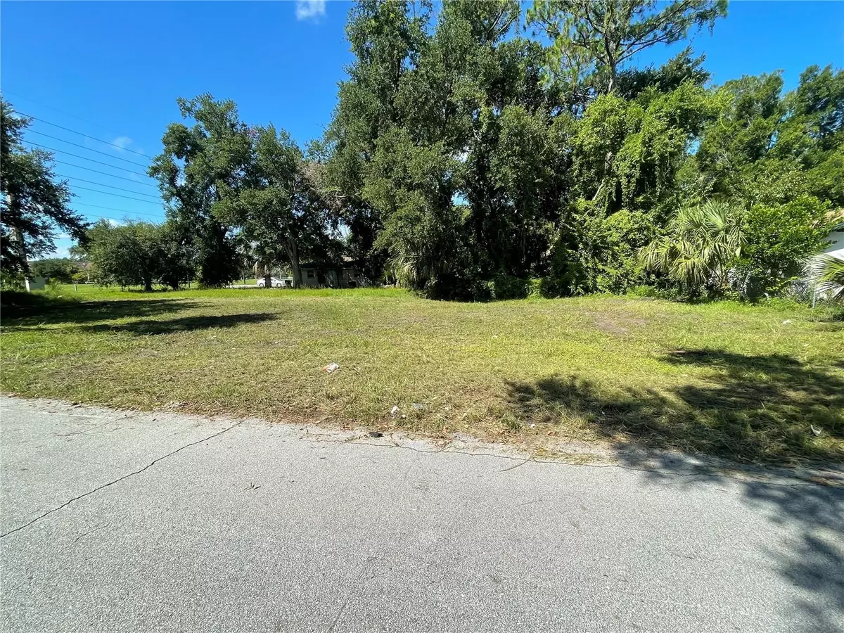 Daytona Beach, FL 32114,OAK ST