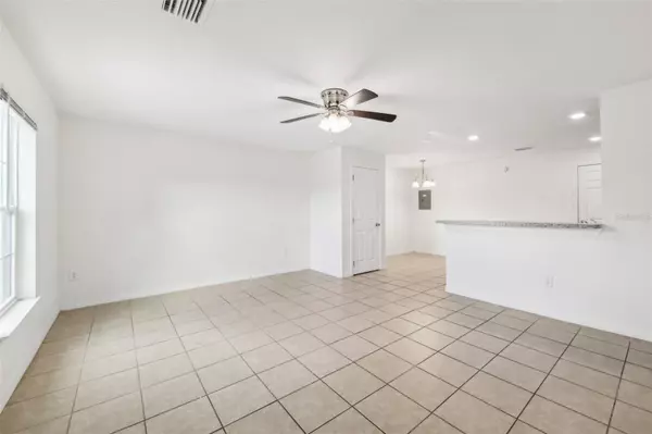 Kissimmee, FL 34743,210 MAJORS LN #B