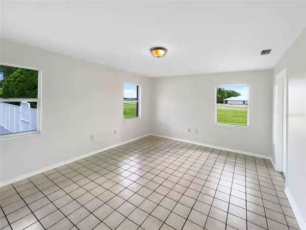 Indian Lake Estates, FL 33855,6476 AVOCADO DR