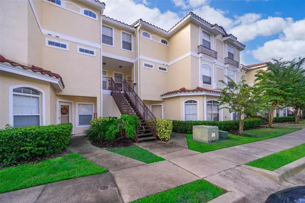 980 MOORING AVE #202, Altamonte Springs, FL 32714