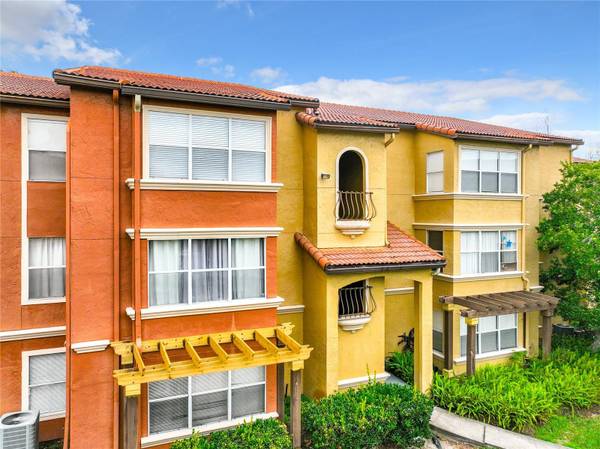 5164 CONROY RD #1526, Orlando, FL 32811