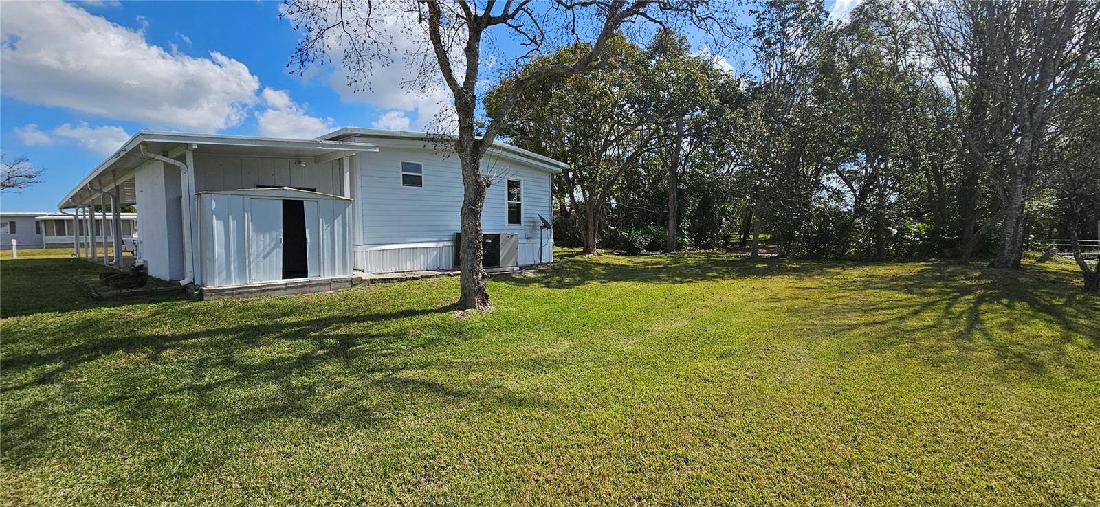 Port Orange, FL 32129,739 INDIAN HILL DR