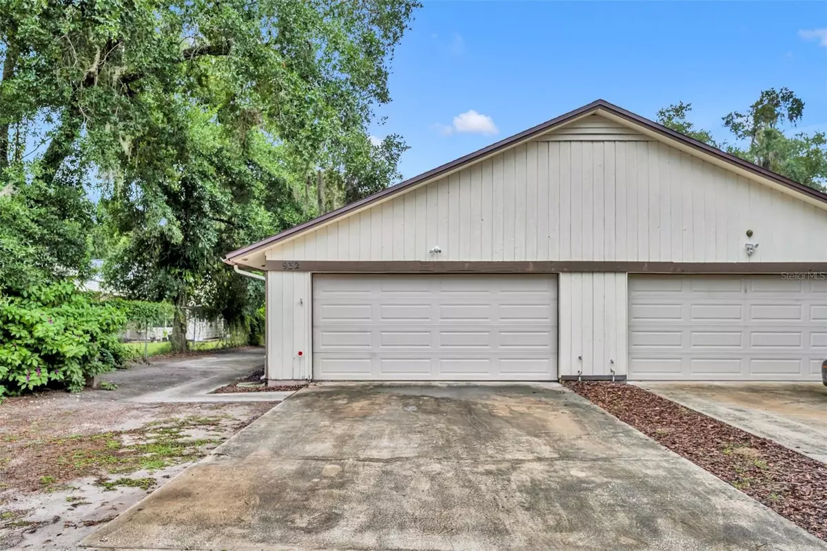 Maitland, FL 32751,932 ROBINHOOD CT