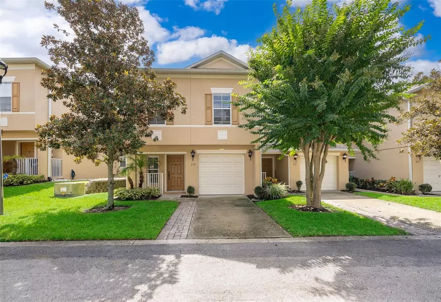 219 STERLING SPRINGS LN, Altamonte Springs, FL 32714