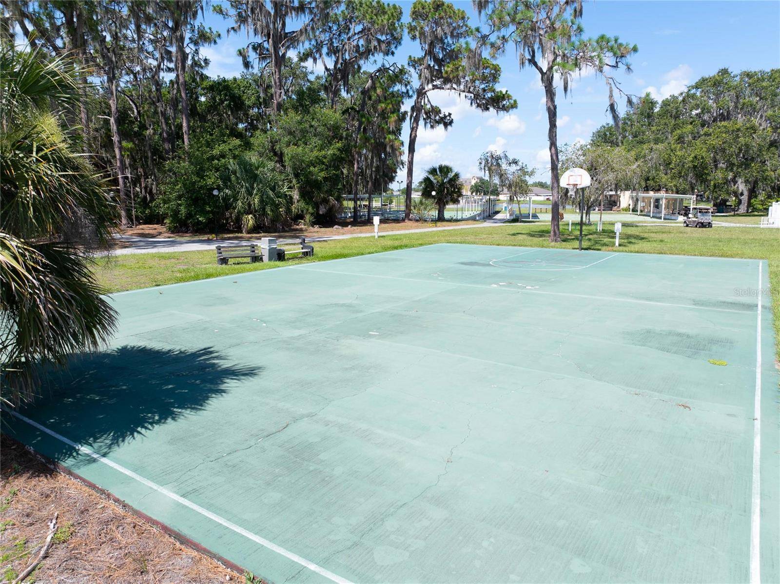 Lakeshore, FL 33854,3421 CLUB CIR