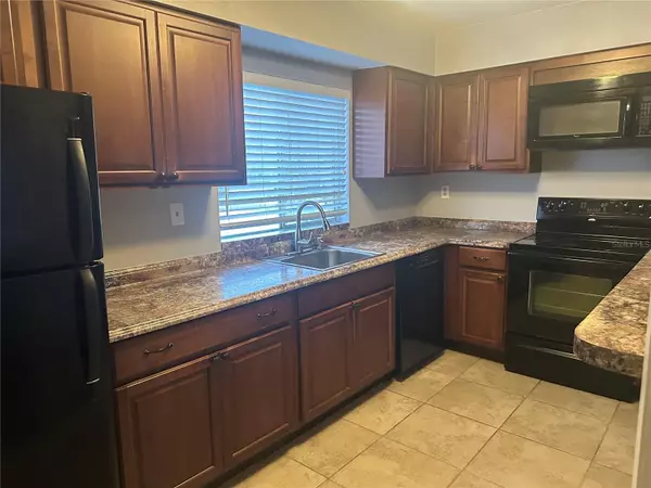 Altamonte Springs, FL 32701,594 ORANGE DR #146