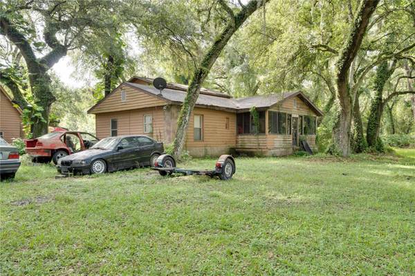 2733 CR 615B, Bushnell, FL 33513